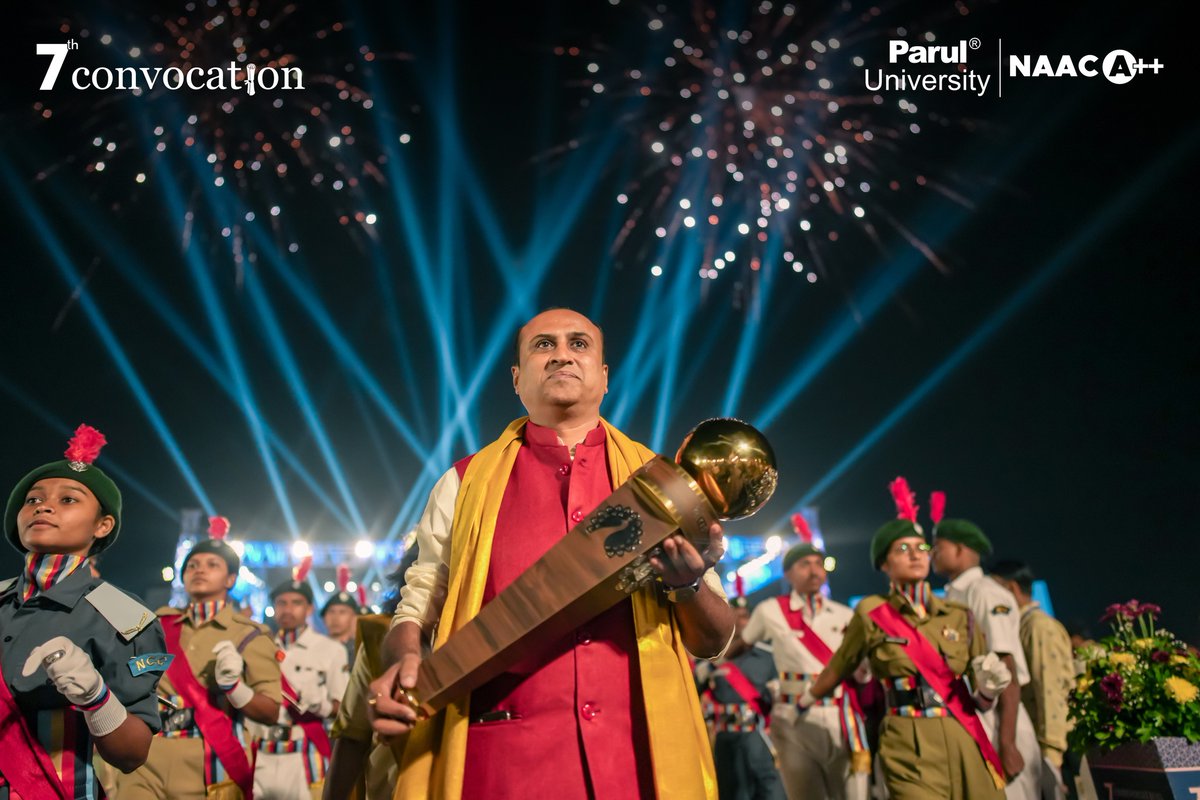 ParulAlumni's tweet photo. A glimpse of how our 9,980 star graduates left the campus in style! โญ
Congratulations to our graduating class of 2023 and fare thee well dear students! ๐๐ซ
#graduatingclass2023 #convocation
#BomanIrani #VaaniKapoor
#PUAlumniAssociation
#paruluniversity https://t.co/Q9xtG54so5