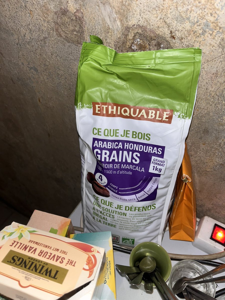 Paie ton arnaque, dire "éthiquable" pour faire penser à l’achat à "équitable" 😤