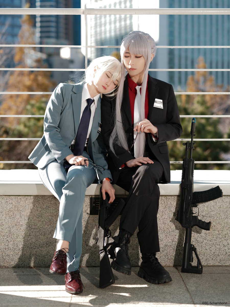 Miho_cosplay's tweet photo. [2023 지스타]

소녀전선 - AN-94 (안티아) &amp; AK-12 (루치아)
Girls' Frontline - AN-94 (Antia) &amp; AK-12 (Lucia)

94 @Miho_cosplay
12 @Neo_neonkim 

📸@BC_Scharnhorst 

#cosplay #コスプレ #GirlsFrontline #ドルフロ #少女前线 #少女前線 #GSTAR2023 https://t.co/6ymUAYApwy