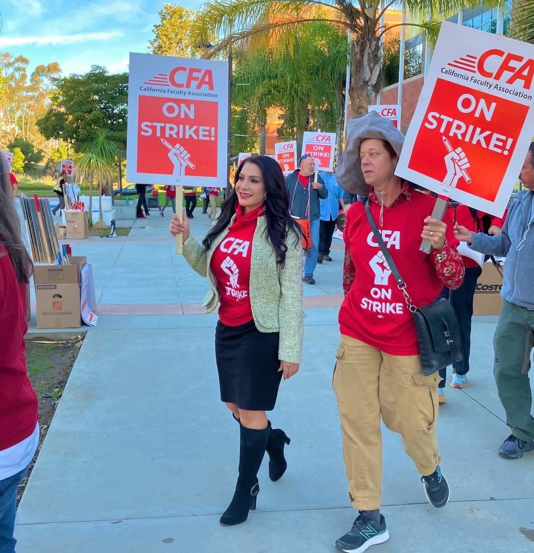 SenSusanRubio's tweet image. Proud to stand with the @CFA_United on the picket lines at @CalStateLA. Together, we’re pushing for improved working conditions and inclusivity at CSU. As a teacher &amp;amp; State Senator, I know the value of supporting our educators for the benefit of our students. #CA #CFA #CalStateLA
