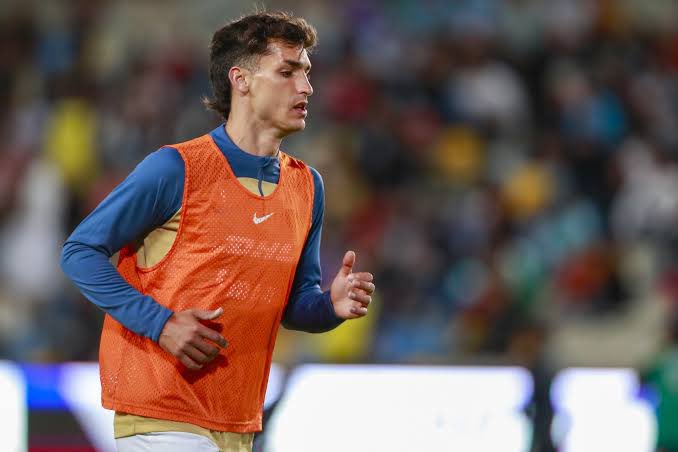 FanPumaOficial's tweet image. Ni un solo minuto, acá si no te banco Mohamed. Es una falta de respeto.