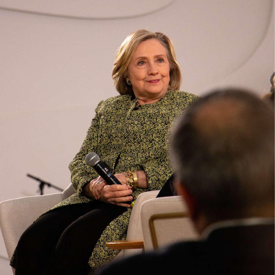 arcticcircleorg's tweet photo. Secretary @HillaryClinton in dialogue with Laurene Jobs at the #ActionSummit during @COP28_UAE https://t.co/vnx2obeTLF