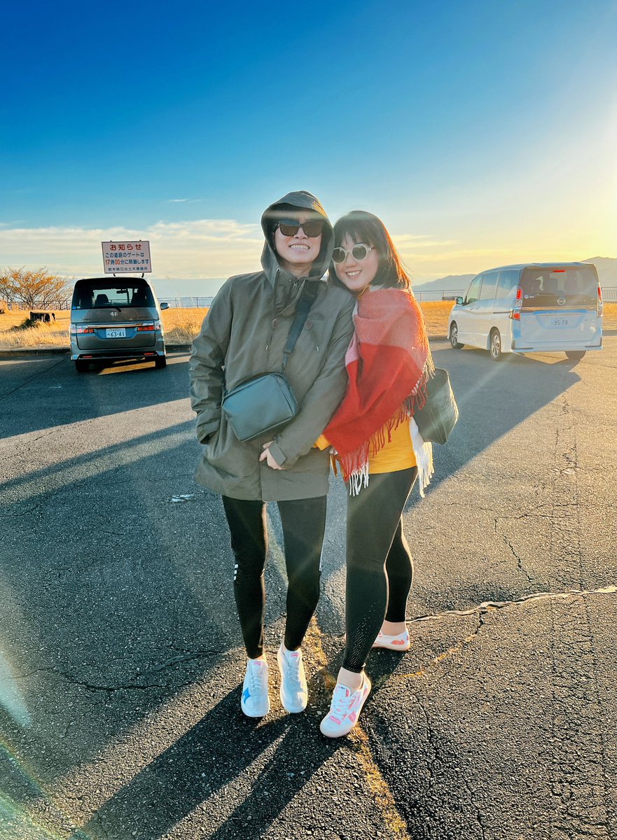 rar_a's tweet photo. So much fun as two and we are refreshed and ready to take on December. Can we ever get enough of going around the world - amazing weather and culture despite cold days and barely any rest but we absolutely enjoyed ourselves. 👯‍♀️ #nikko https://t.co/lj1gyEhzBw