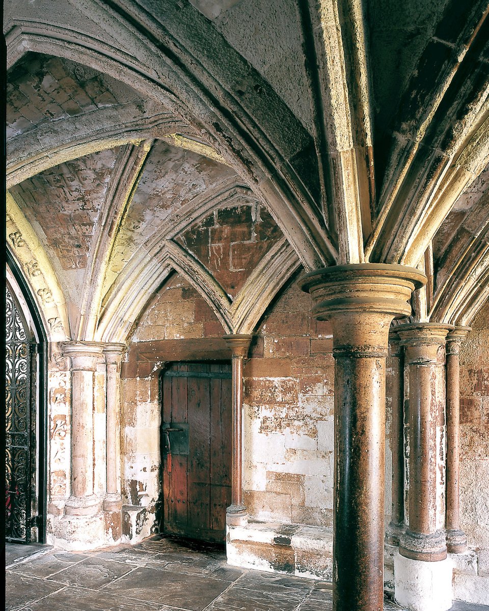 English Cathedrals (@engcathedrals) on Twitter photo ❗ OLDEST DOOR ALERT ❗
🚪Cathedral Doors🚪
The oldest door in Britain is in <a href="/wabbey/">Westminster Abbey</a>'s Chapter House.
The wood for the door was cut down around 1032 AD, which was then built in the 1050s.
Read more 👇
englishcathedrals.co.uk/latest-news/ca…
#CathedralDoors #DiscoverCathedrals #ADoorADay ❗ OLDEST DOOR ALERT ❗
🚪Cathedral Doors🚪
The oldest door in Britain is in <a href="/wabbey/">Westminster Abbey</a>'s Chapter House.
The wood for the door was cut down around 1032 AD, which was then built in the 1050s.
Read more 👇
englishcathedrals.co.uk/latest-news/ca…
#CathedralDoors #DiscoverCathedrals #ADoorADay