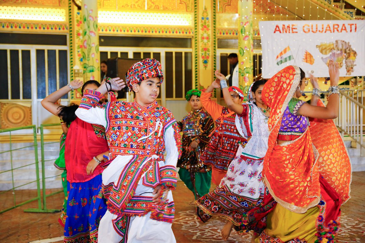 IndiaInBahrain's tweet photo. #Garba dance is performed traditionally every year in the Shrinathji temple during nine days of  Navratri festival.
PM Narendra Modi during his state visit to Bahrain in 2019 also visited Shri Shrinathji temple. https://t.co/G00yx4snUk