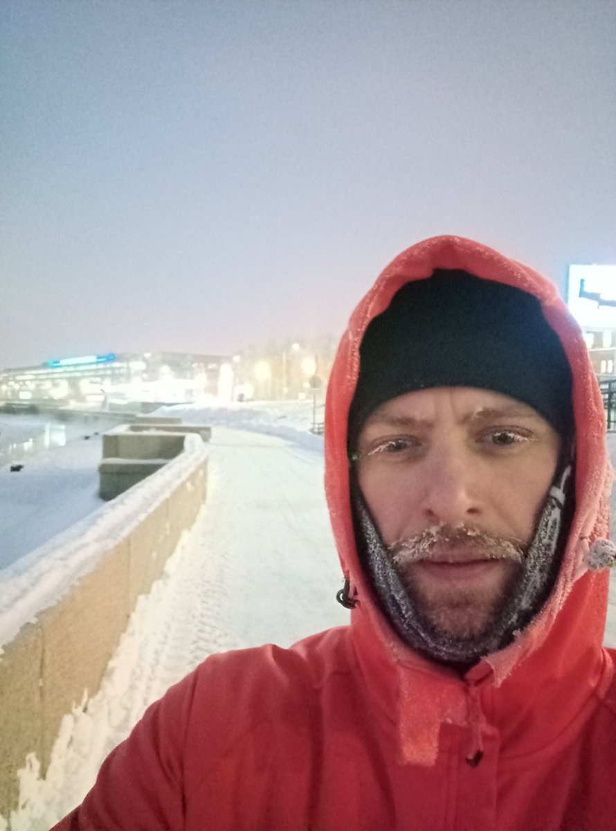 zero_o_hero's tweet photo. Ну что хладоебы, вы этого хотели? https://t.co/2g8bhW6BEc