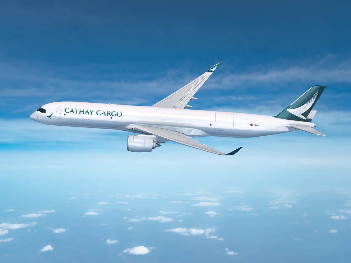 .@Cathaypacific orders the A350F  
Find out more 👉 fly.airbus.com/3t9cblK