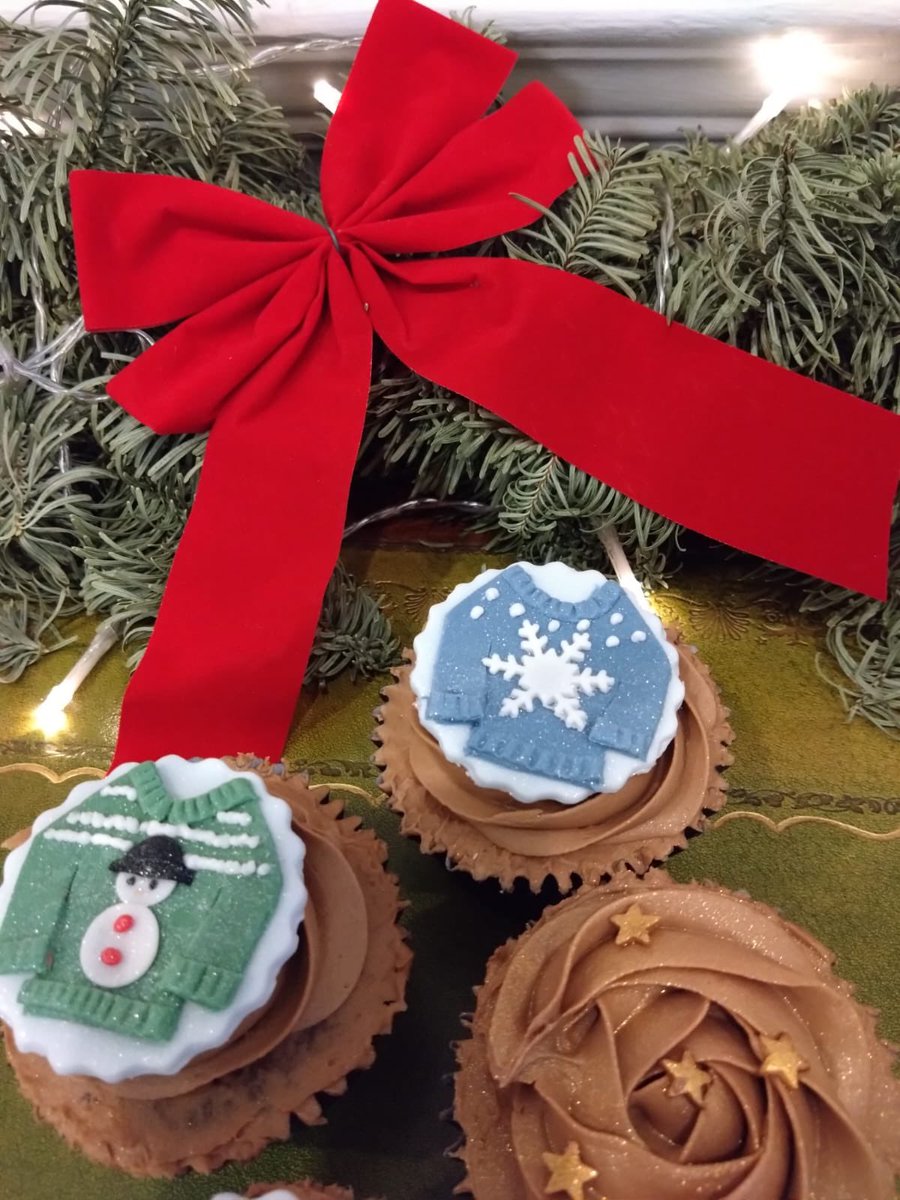 Christmas Jumper Day 🎄 
#ChristmasJumperDay #savethechildren #officelife #wells #frome #solicitors #ChristmasJumperDay2023