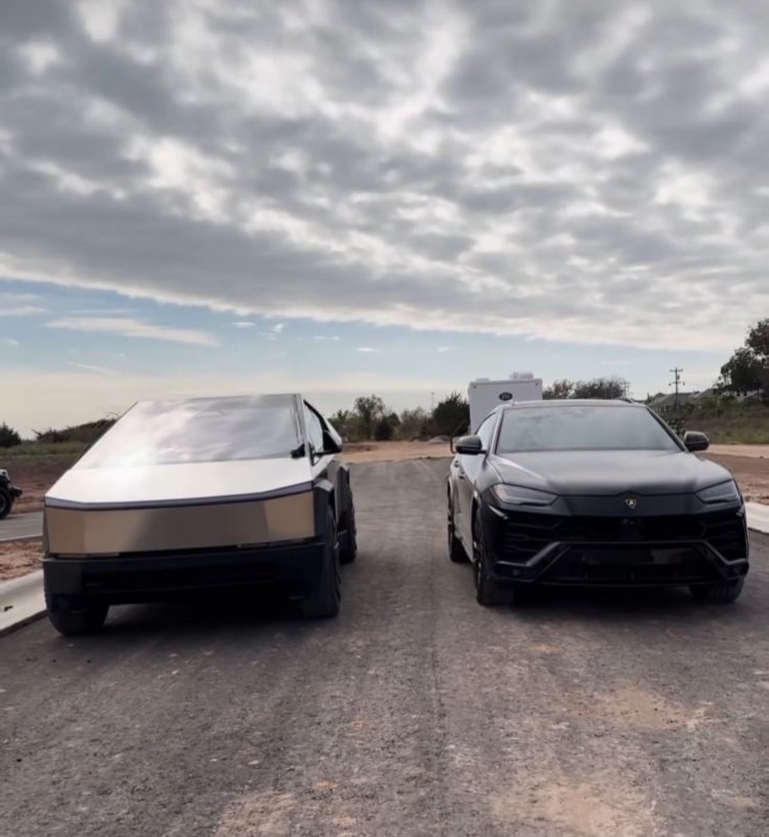 I know I’m real life we don’t have the chance to choose between the 
 cyber truck and  Urus.

So let  us do it here for now.I will go for urus!

Like for Urus and retweet for Cyber