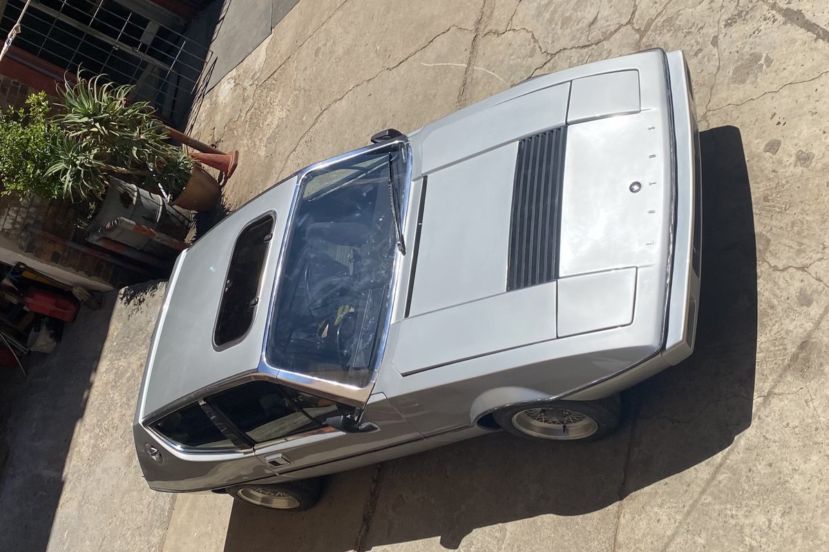 SentiMETAL_ZA's tweet photo. STOCK SPOTLIGHT ๐ฌ๐ง
----------------------------------------
FOR SALE: 1980 Lotus Elite Mk2 2.2S
> 55 065km
> Rebuilt engine
> Original condition, thick history file!
PRICE: R200 000
============================
FOR SALE: https://t.co/KZ6gn5hHHv
#classiccars #sentimetal https://t.co/vpZs7ztFzn