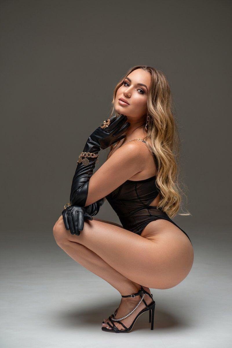 FernandzB15446's tweet photo. Massage in Riyadh
Massage in Jeddah 
Massage in Abha
Massage in Jubail 
Massage in Hofuf
Massage in  Hail
Massage in tabuk
Massage in Khobar Dammam
🍄🪴🌳🍁💯🔥🌴
Whatsap +84988078793
Lady Russian and arabic https://t.co/jIRFpQmvf8
