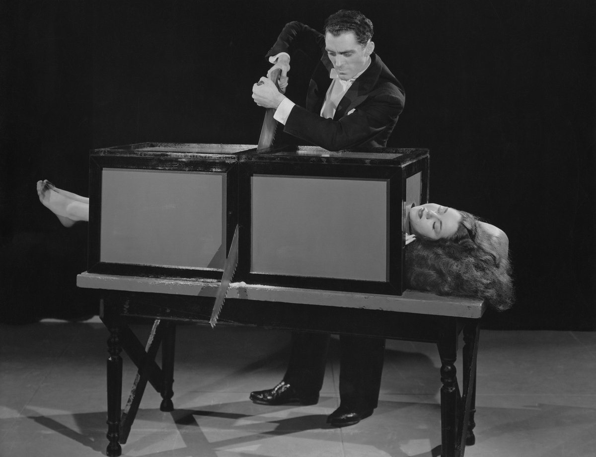 Night Daily tweet media