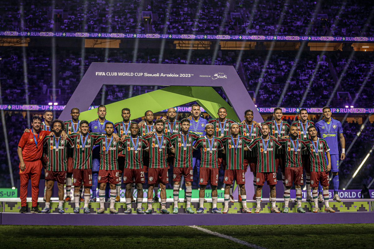 obrigado 2023 ❤️🇭🇺

eu te amo fluminense football club.