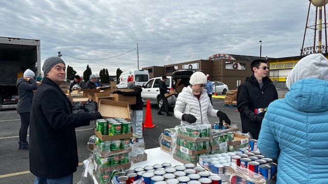 Citrix User Group Community (CUGC) (@mycugc) on Twitter photo Last #myCUGC meeting of 2023! Our <a href="/LouisvilleCUGC/">Louisville CUGC</a> helped out a local food bank. What an amazing way to close out the year. Happy holidays to all! Last #myCUGC meeting of 2023! Our <a href="/LouisvilleCUGC/">Louisville CUGC</a> helped out a local food bank. What an amazing way to close out the year. Happy holidays to all!