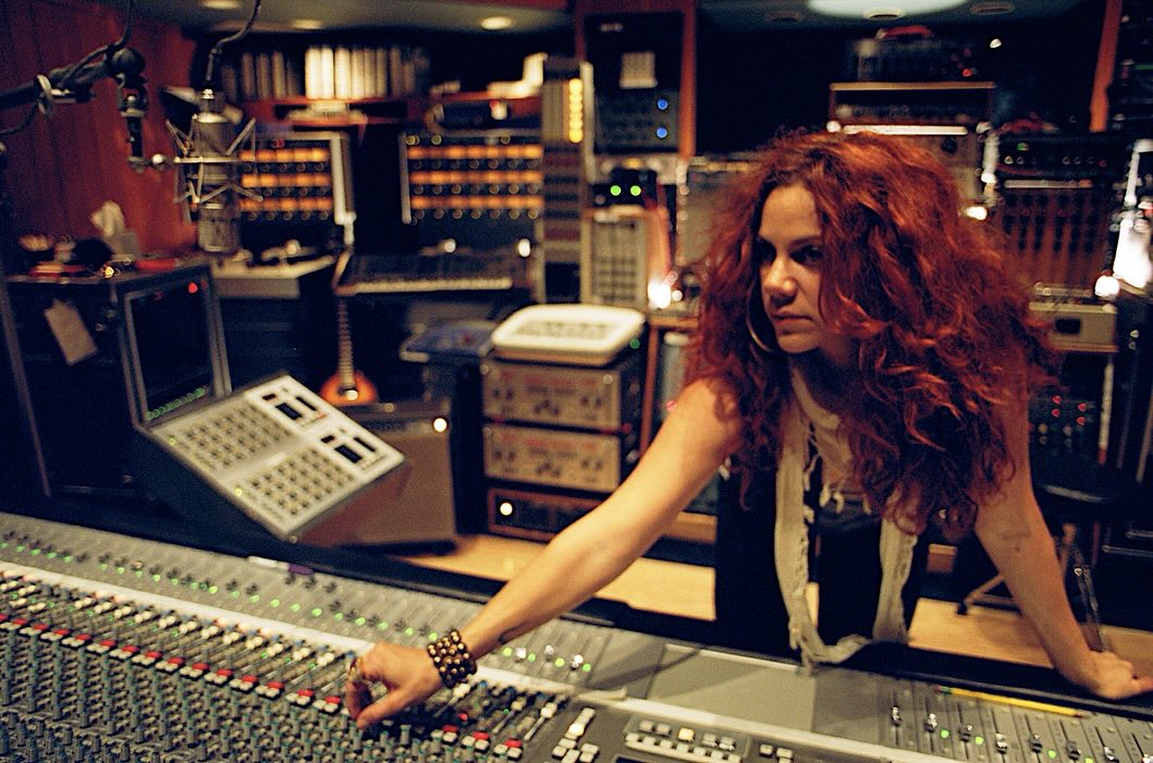 Happy birthday to Pebble To A Pearl! Now finally on all streaming platforms ;) Thank you for all of your support all of these years!! 

Listen here: nikkacosta.ffm.to/pebbletoapearl