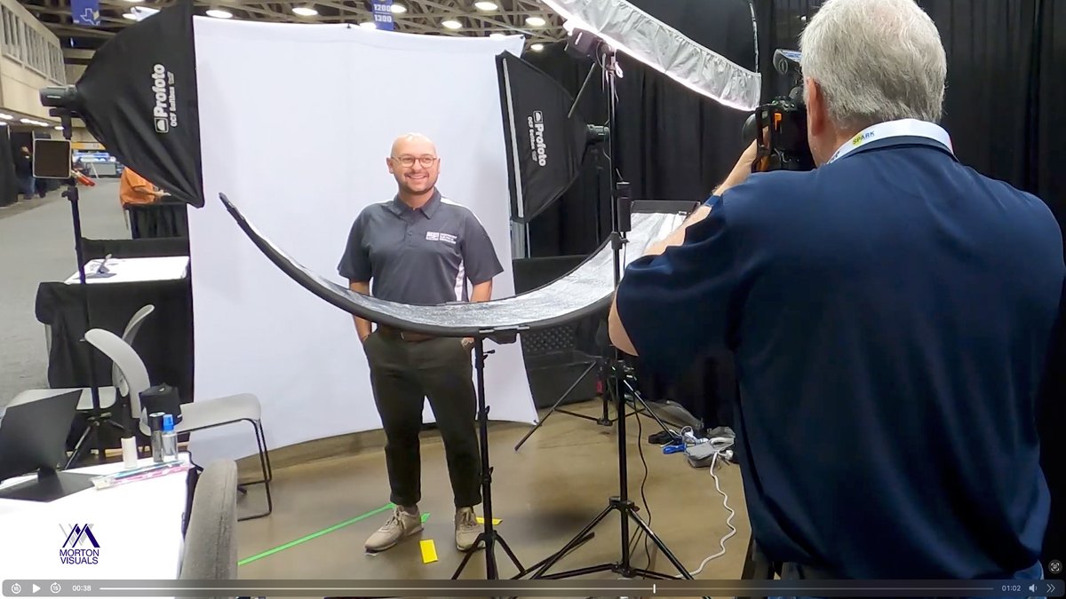 Event Headshots by Morton Visuals (a behind-the-scenes video promo) >> youtu.be/SxjoiTp7YQg?si… via @YouTube #eventprofs #meetingprofs #meetingplanners