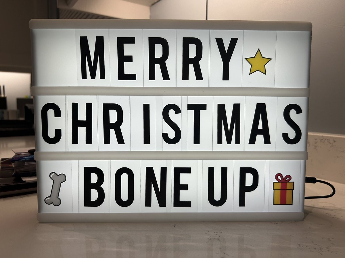 A very Merry Christmas and a Happy (and fracture free) New Year from #BoneUp @richie_abel and me! 🎅🏻 🎄 With sincere thanks to all our guests, listeners and supporters especially our friends at @RoyalOsteoSoc More to come in 2024 🦴 💪🏻