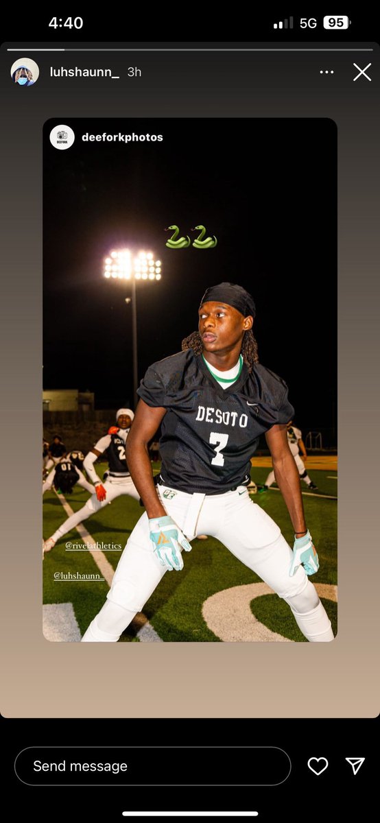 Need to create a “No Fly Zone” on your defense? Well here’s your Sargent/Technician right here⬇️🫡Come get him @AkeemDC Coaches and Recruiters tap in 🍿 Akeem Rahsaan DeSoto High School Back to Back State Champion 2nd Team All District Class of 2024 3.6 GPA