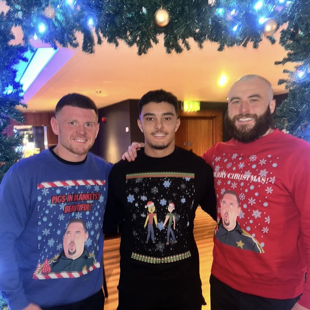 Max and Paddy Quotes (@maxandpaddyline) on Twitter photo Up the shagging Giants! Great effort by the Fartown lads <a href="/JakeBibby/">Jake Bibby</a> <a href="/OllyRuss6/">OliverRussell🤟🏻</a> and <a href="/kieranrush6/">Kieran Rush</a> ❤️ Up the shagging Giants! Great effort by the Fartown lads <a href="/JakeBibby/">Jake Bibby</a> <a href="/OllyRuss6/">OliverRussell🤟🏻</a> and <a href="/kieranrush6/">Kieran Rush</a> ❤️