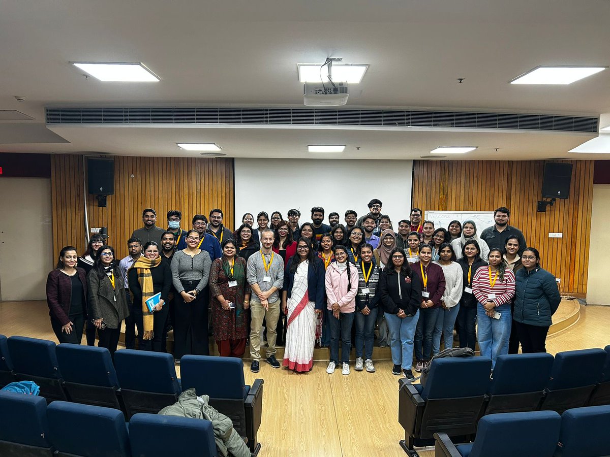 📸 Wrapping up our Biostatistics workshop by CDSA @THSTIFaridabad. Overwhelmed by the positive feedback from diverse participants! A testament to the impactful sessions and collaborative spirit. Until next time! @Shinjini_Bhtngr @HakDehbi @WadhwaNitya @CDSA_Faridabad #biostats