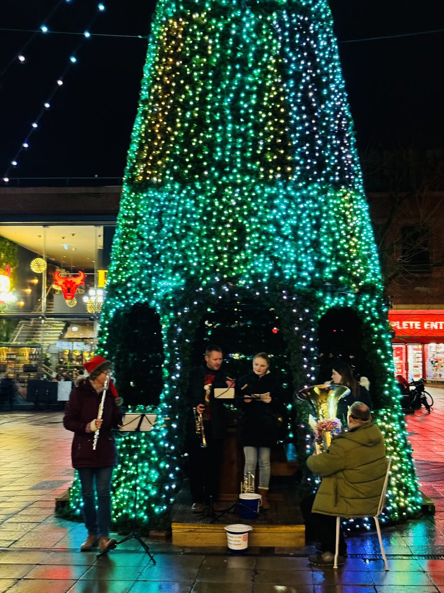 Wishing you and your family a wonderful Christmas 🎄 and a prosperous new year. All the best!