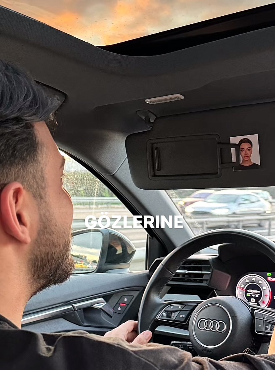 mikanın erkek arkadaşına bakın.. mika:3 biz:0