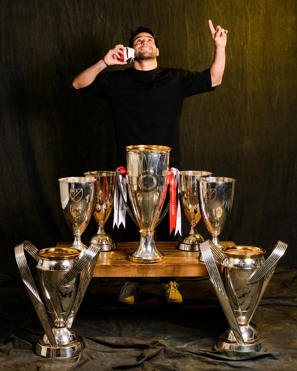 Nicolas Lodeiro tweet media