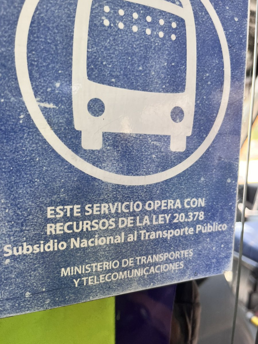 elirgeo's tweet photo. Al respecto por ejemplo en #Valparaíso tenemos saturación de “micros” compitiendo entre ellos mismos considerando subsidio que tienen, es decir el #FiscoDeChile no persevera en proteger lo que pagamos como contribuyentes considerando mal servicio @biobio @ElMercurio_cl @MTTChile https://t.co/zy4rI9wdrx