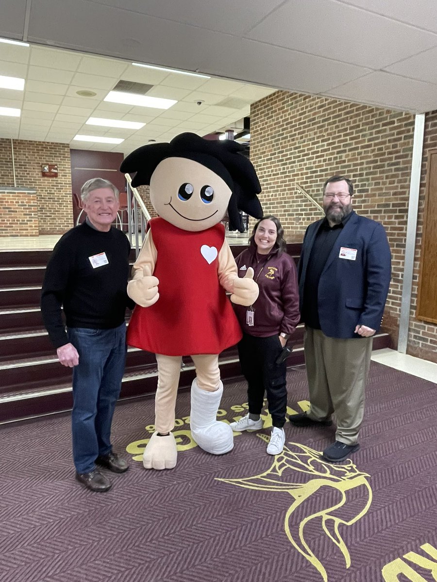 Excited to have Mr Brian Pasley, Dr Scharf and Sandy with us at Mendon for our pep rally! We’ll see everyone at the Rainbow Classic tonight to benefit the Golisano Children’s Hospital <a href="/PCSDMendonHS/">PCSDMendonHS</a> <a href="/PCSDSchools/">Pittsford Schools</a> <a href="/URMed_GCH/">Golisano Children's Hospital</a>