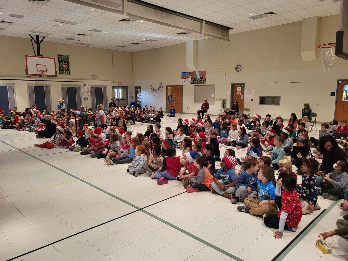 High Bridge Elementary School annual Holiday Sing along. Enjoy the holiday season.