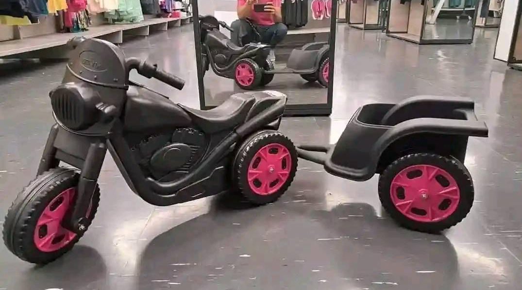 naseway's tweet image. Some of ya'll are still thinking Tay Grin is faking dating Mutale, well you better move on fast and accept the impossible. This nonsense has a trailer now.