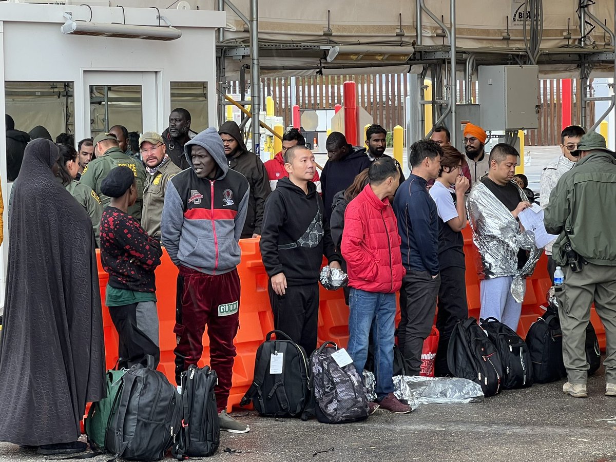 NEW: Just snapped these photos at the closed Lukeville, AZ port of entry, where illegal immigrants from China, India, and Africa have just arrived after crossing illegally and are being prepped by Border Patrol for processing. The entire globe continues to show up here illegally.