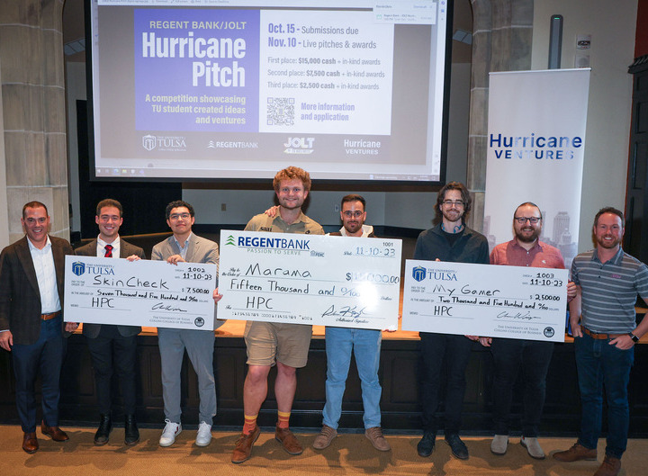 🚀 @utulsaccb recently held a “Shark Tank-style” competition, the @regentbank Hurricane Pitch Competition, showcasing TU student-created ideas and business ventures. 🤑 The top three teams collectively won $25,000 in cash prizes: bit.ly/41m9wSu