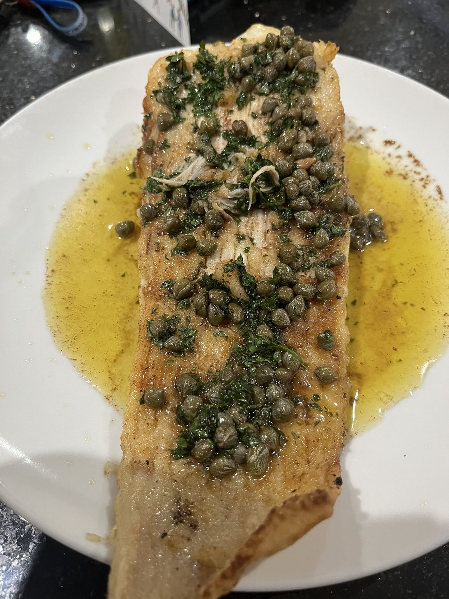 TheChelseaFishmonger tweet media