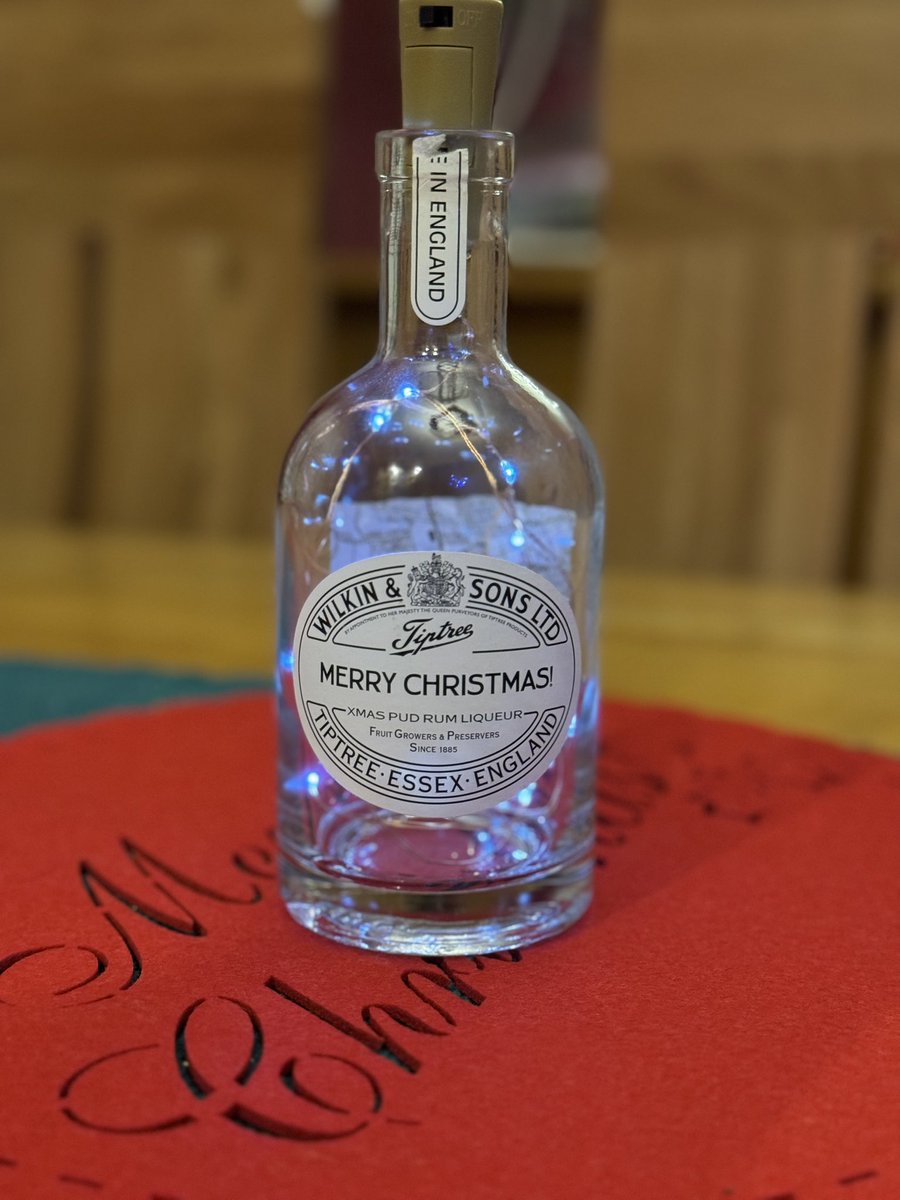 Have your self a merry @TiptreePatiss Christmas!! Entertaining friends tonight at home with plenty of @tiptree goodness! Let the weekend of Merriment begin.