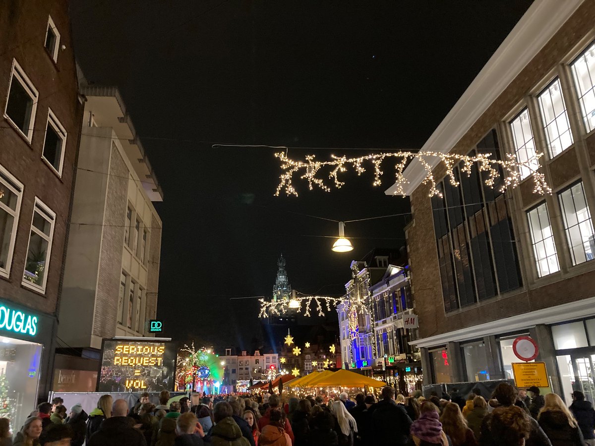 Er is geen plaats meer in de herberg <a href="/3FM/">3FM | We Want More!</a> <a href="/SeriousRequest/">3FM Serious Request</a>