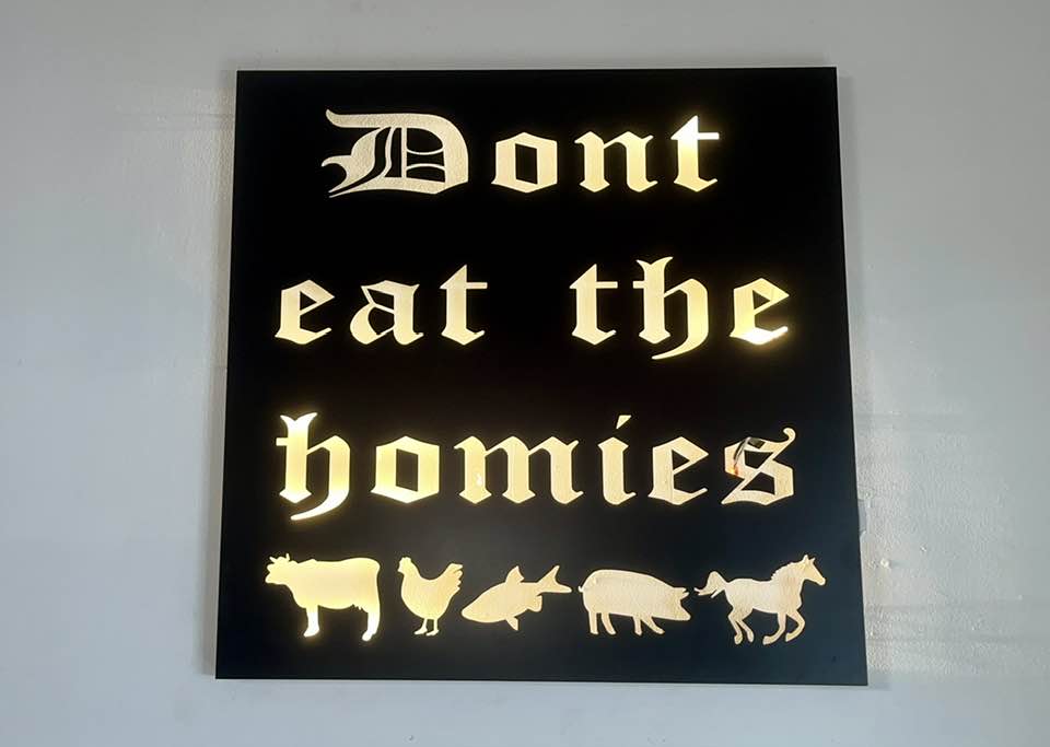 Don’t eat the homies in Woodland Hills, California. #vegan #veganclothing #marycummins #losangeles #california Dont Eat The Homies