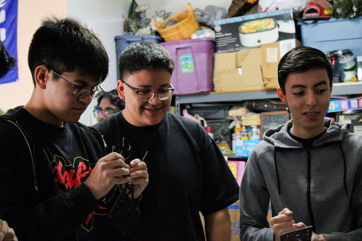 MHSRoboticsEPTX's tweet image. Even though on break, a couple of our #teams decided to meet this week to continue working on their #robots. While 5470 continues to innovate their mechanisms, 5911 is #constructing an entirely new and custom base, provided by #PROD, one of our #sponsors. #TeamSISD #FirstinTexas