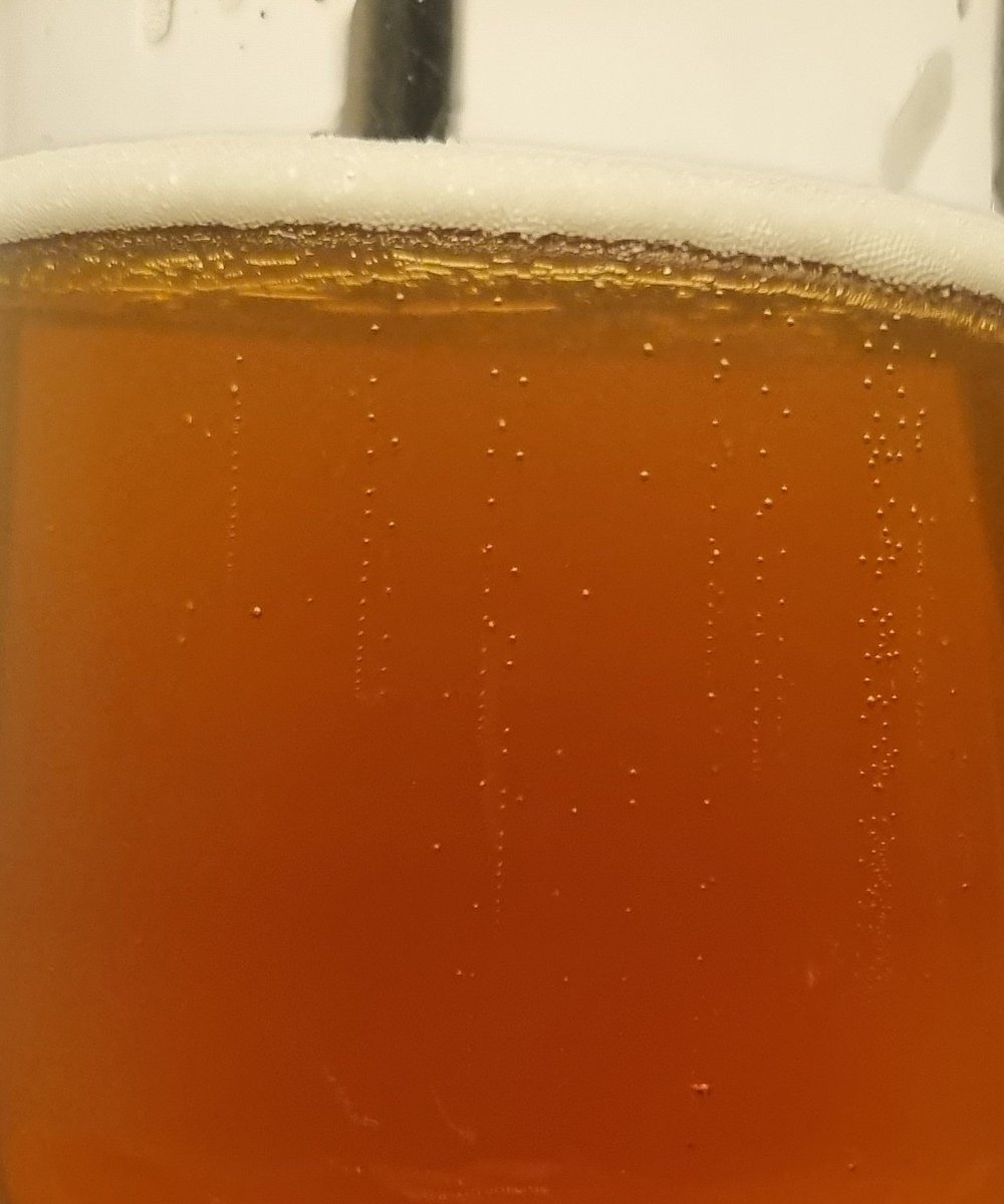 Qué bien hace las cosas esta gente. Todo lo que he probado de <a href="/CervezaMica/">Cerveza Mica</a> es redondo. Una pena no poder sacar en foto el cuerpo y el sabor que tiene esta tostada. 
#CraftBeer #MadeinSpain #CervezaArtesana #CervezaMica