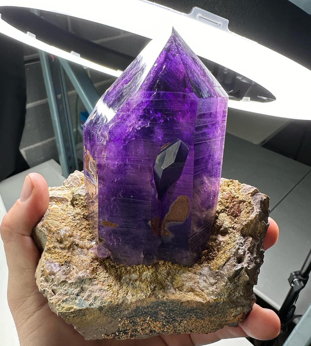 Geology Tweets (@geologytime) on Twitter photo Amethyst crystal from. Goboboseb Mountains, Brandberg Area, Dâures Constituency, Erongo Region, Namibia
Photo: John Hoffmann Amethyst crystal from. Goboboseb Mountains, Brandberg Area, Dâures Constituency, Erongo Region, Namibia
Photo: John Hoffmann