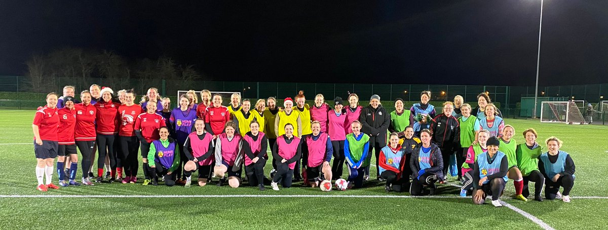 What a night. Three days before Christmas and nearly 50 ladies turned up for a festive interclub tournament.

6 teams all playing each other.
No scores. No league table.
Just an hour of enjoyable footy.

Big thank you to Charlie <a href="/Staffordbc/">Stafford BC</a>
Happy Xmas from all <a href="/Staffsoccermums/">Staffordsoccermums</a>