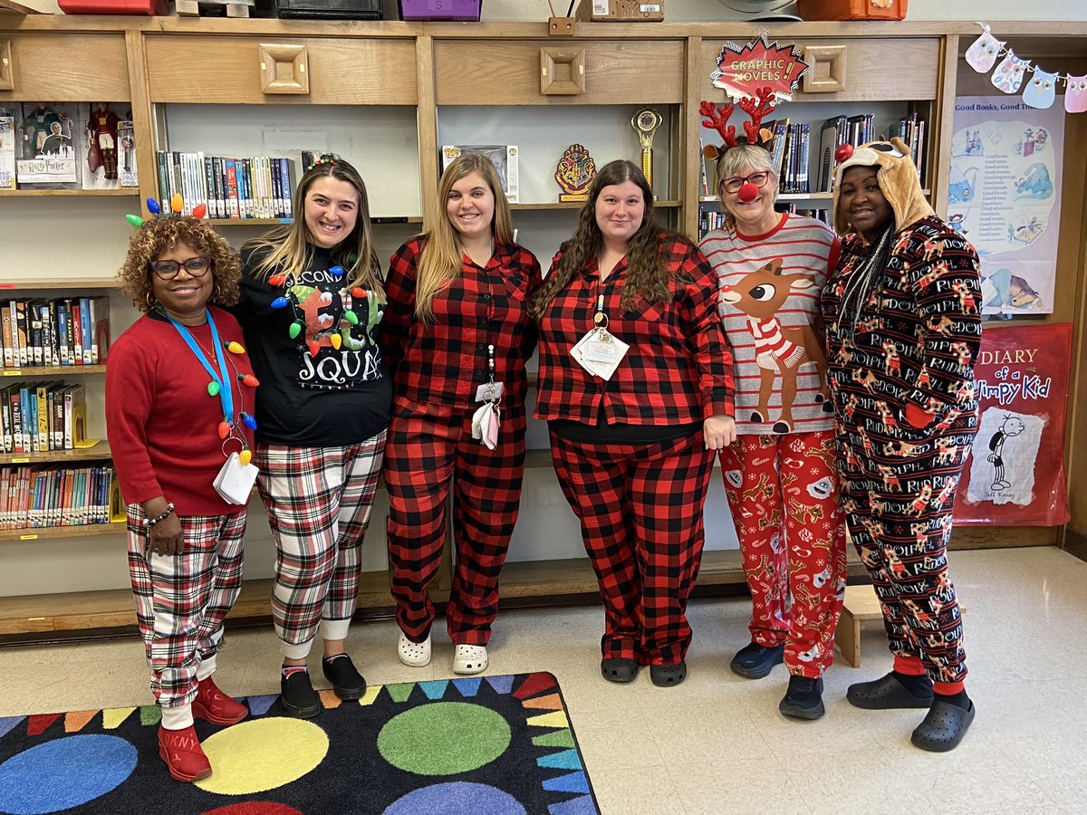 Reading buddies, pajama day , and great memories being made in second grade! Now on to a relaxing winter break ❄️⛄️
