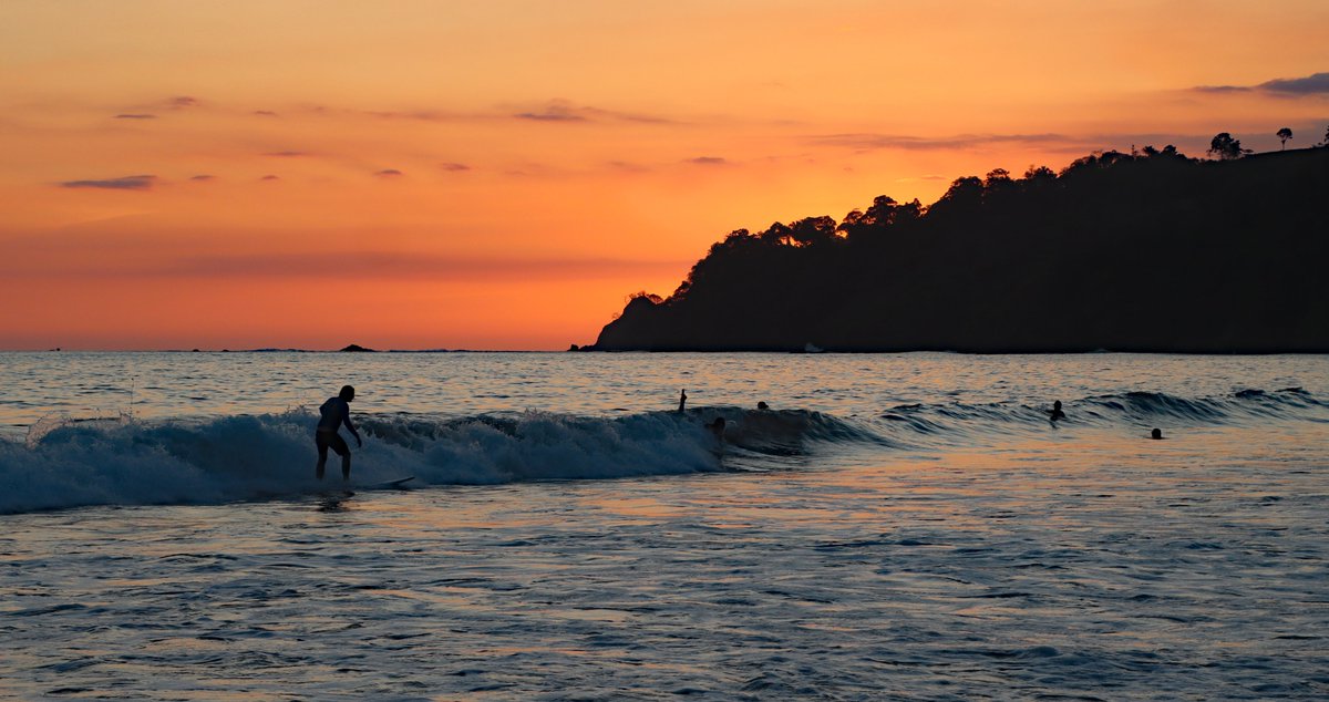 Manuel Antonio Beach
... remembering warm Costa Rican sunsets

#manuelantoniobeach #manuelantonio #costarica #travel #ohiophotographer #sunset #pacificocean