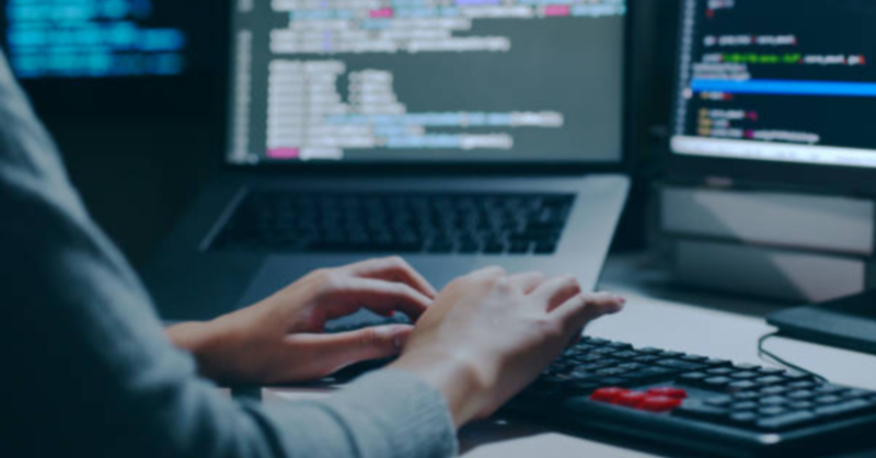 mxqnoticias's tweet photo. ¡Cuidado! ⚠ #Kaspersky ha detectado una nueva versión de Ducktail, un malware diseñado para robar cuentas de #Facebook. 
 
#AgenciaMxNoticias