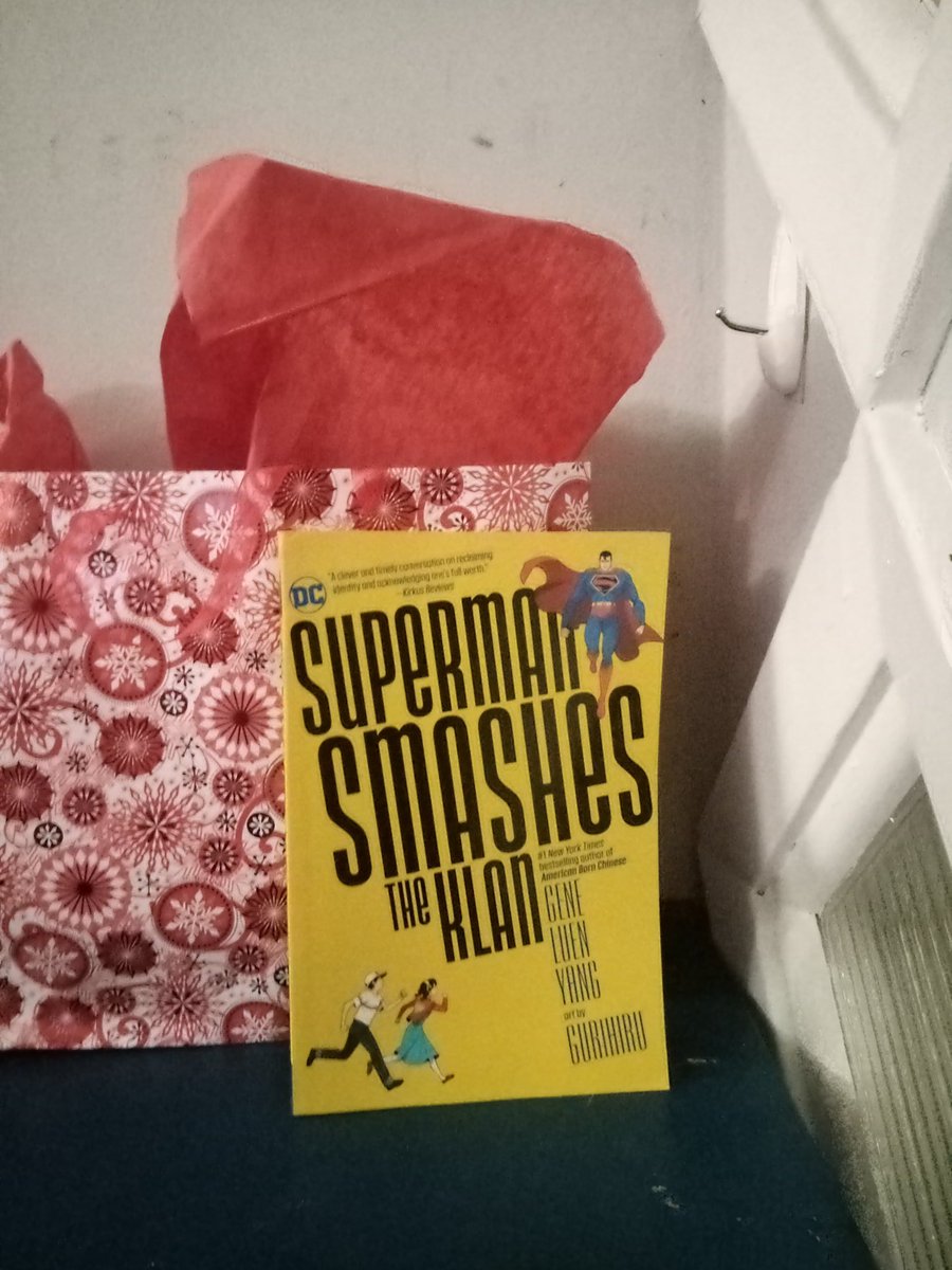 An early Christmas gift. About to enjoy seeing Superman beat the snot out of some very deserving people.

#superman #comics #smashfascism