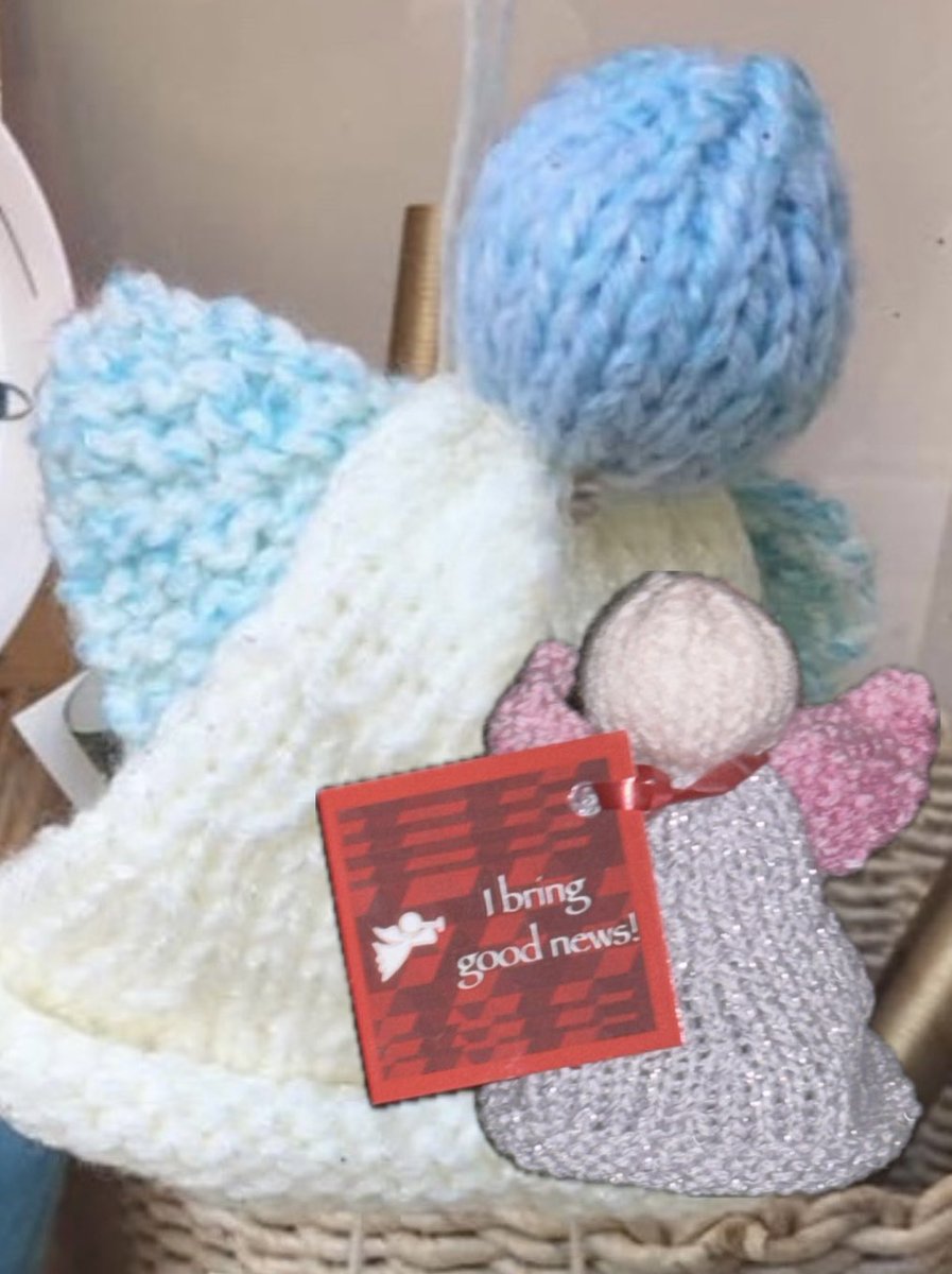 AttercliffeCofM's tweet photo. @MissDeSousa9  @Captainkinder was so happy to have managed to get you a knitted angel all for you Also find you one three times bigger for the school. @oasisdonvalley 
#knittedangels #hideamdseek https://t.co/GBY0zj24jv