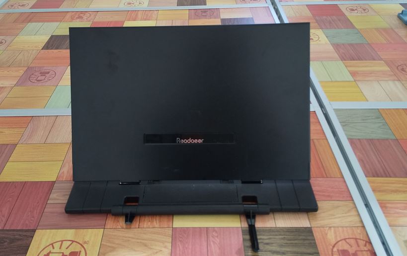 UzikY1KyqqZLHAD's tweet image. 【今年買ってよかったもの　その１🍏】

知能検査の実施時に使う書見台⬇️
書見台にマニュアルを開いて置けば、左手でマニュアルを持つ必要がなくなり、肩こり・首こりが楽になりました😅

＃WISC　＃WAIS　＃知能検査　＃カウンセリング　＃臨床心理士　＃公認心理師　＃さいたま市　＃北浦和