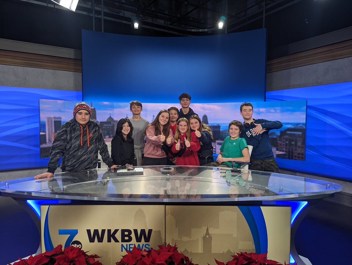 Thank you to @WKBW for giving our CMS news team an awesome experience this morning! #ClarenceProud