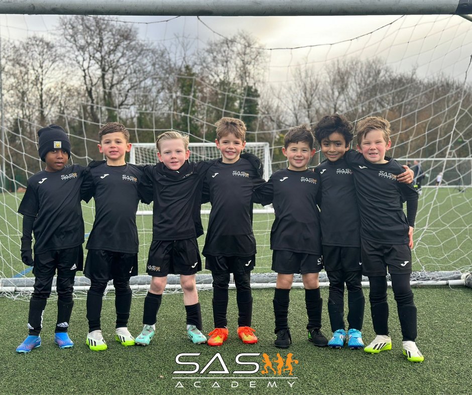 SASACADEMY1's tweet photo. Football fun festival with our U6's today. ⚽️🖤
#sasacademy #festival #footballtournament #under6 #year1 #boysfootball #grassrootsfootballuk https://t.co/2pbPtUPx1B