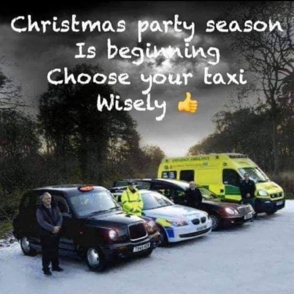 Christmas approaching!
But wait✋
Do not risk ruining someone else's Christmas as well as your own by drink/drug driving

If you have consumed either thinking it will be fine later - It wont
Stop family members & friends who you think may be driving illegally

#ItsNotWorthTheRisk